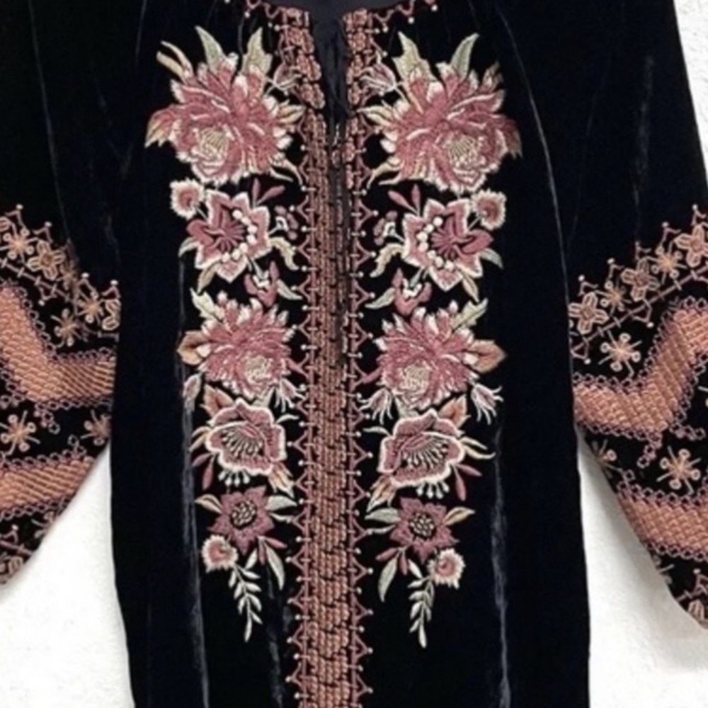 Johnny Was Elim Floral Embroidered Velvet Peasant Top 3/4 Sleeves NWT - Picture 7 of 8